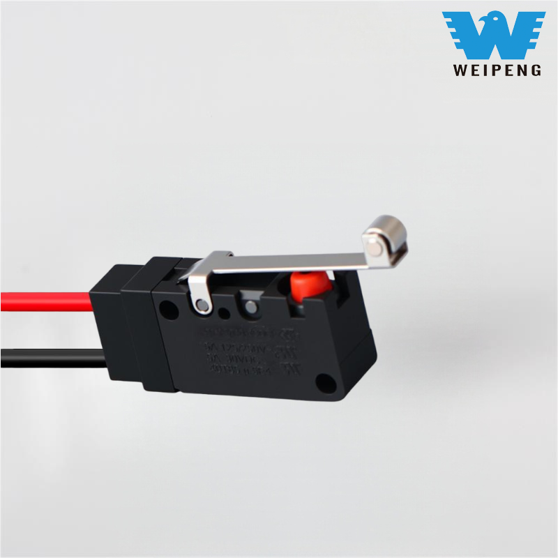 Įkrovimo krūvos automobilio vandeniui atsparus jungiklis